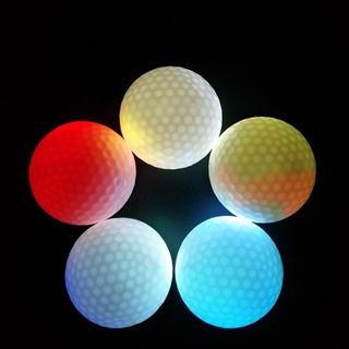 Golfbolde med multifarvet lys